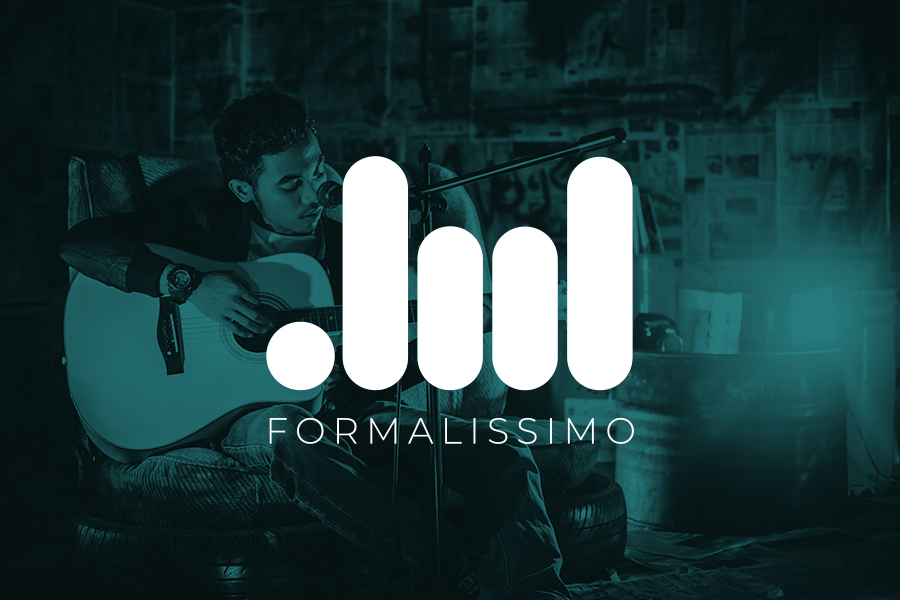 joueur de guitares avec logo Formalissimo